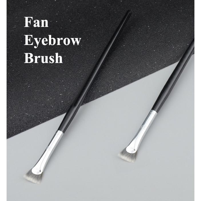

baru kuas fan makeup - kuas kipas untuk highlight & blending