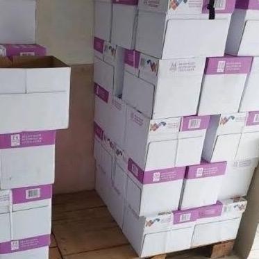 

Kertas HVS A4 / F4 75gsm BMO ( Bright White Multipurpose Office Paper ) 1 box = 5 rim