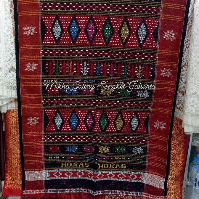 ULOS SADUM ANGKOLA GORGA HITAM