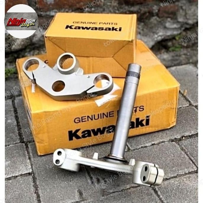 * Segitiga Atas T Bawah Ninja R/Ss Original *