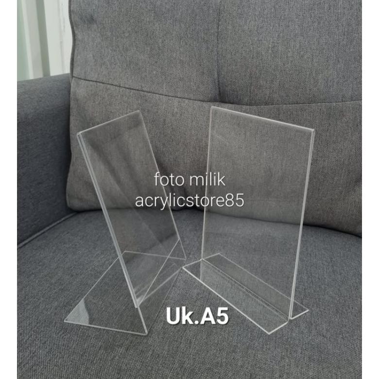 

JH8 Acrylic XT Standing Tipe T & L 2mm uk. A5