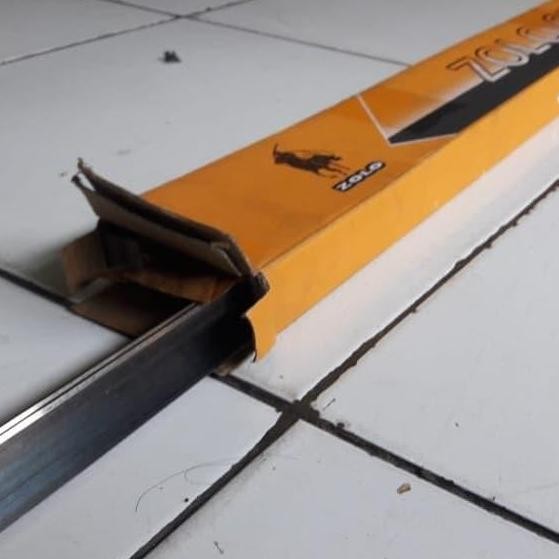 

ready !!! Pisau cutter zolo percetakan 23.8 1mtr