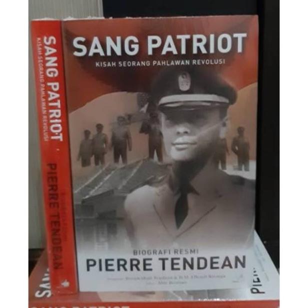 JH8 Buku Sang Patriot Kisah Seorang Pahlawan Revolusi Biografi Resmi Pierre Tendean