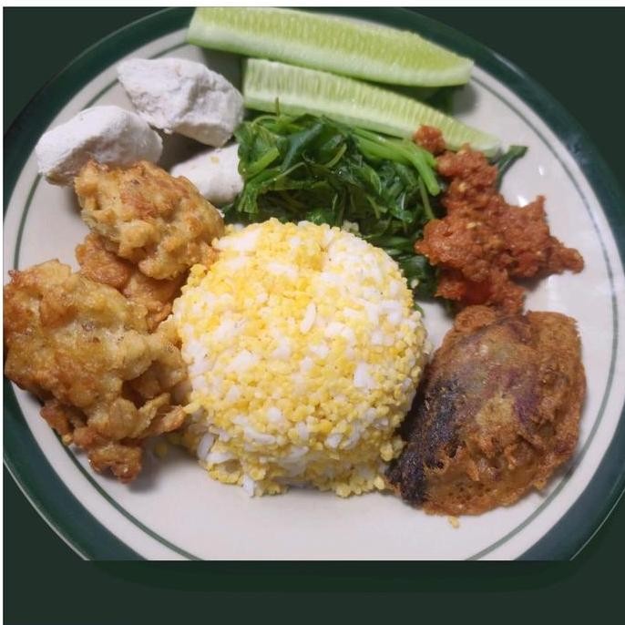 

1 Kg Beras Jagung Madura Digiling