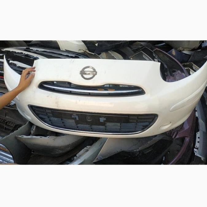 Bemper Bumper Depan Nissan March Komplit