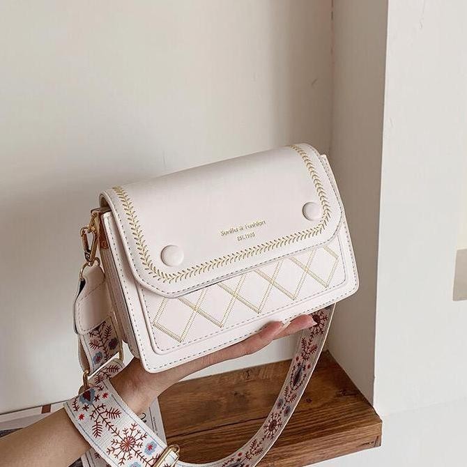 Vedlyn Ivanka Tas Selempang Dan Bahu Wanita