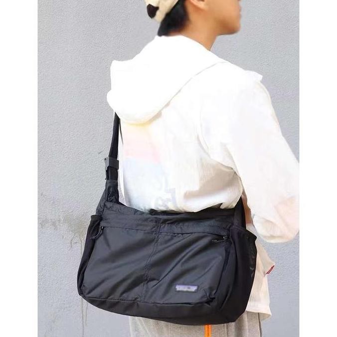 Tas Selempang Messenger Patago Medium / Tas Selempang Outdoor Ptg