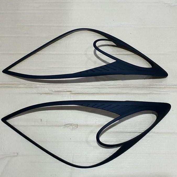 Garnish Lampu Depan Hitam Doff Mobil New Avanza Xenia 2008-2011 Diskon