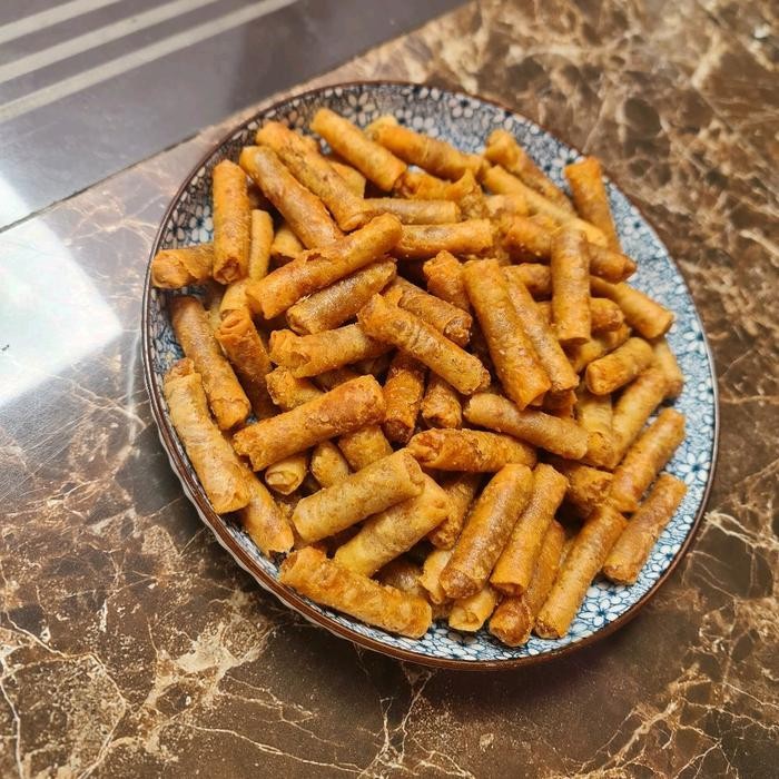 

LS SUMPIA UDANG ISTIMEWA KHAS CIREBON KEMASAN 500 GRAM DAN 1000 GRAM Cemilan Manis Snack Camilan Food