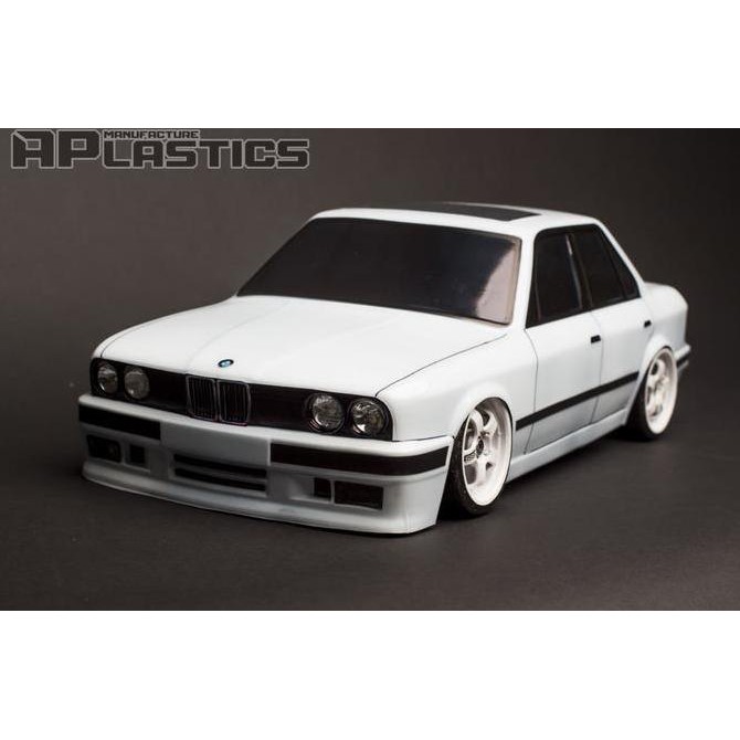 APLASTICS RC BMW E0 SEDAN CLEAR BODY (97MM) #AP-E0S