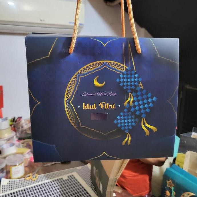 

paper bag hari raya idul fitri gift box sedang lebaran tebal murah