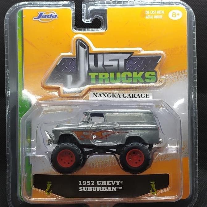 Jada Toys Just Trucks 1957 Chevy Suburban (ZAMAC)
