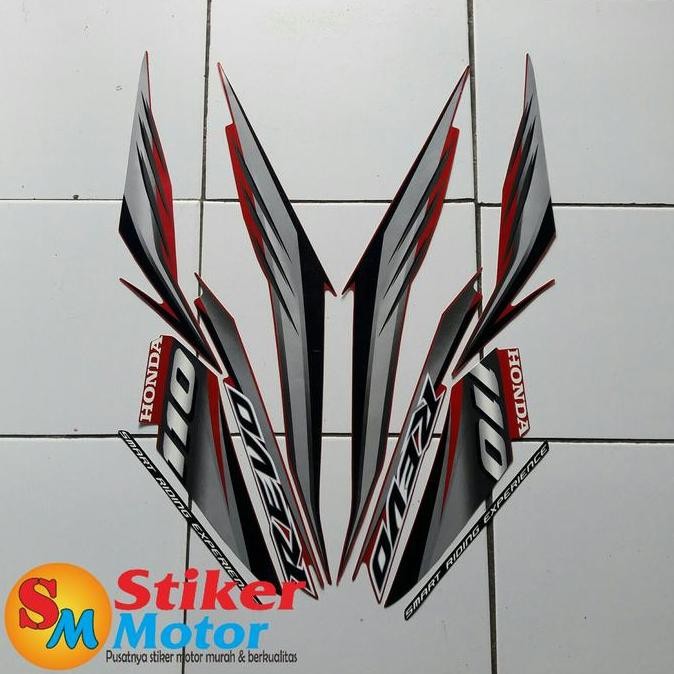 Ready  sticker motor revo cw 110 2009 full merah