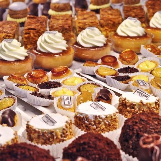 

Tepung Cakra kembar emas premium roti oriental 5 kg