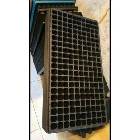 Tray Semai 200 Lubang Tebal dan Bagus