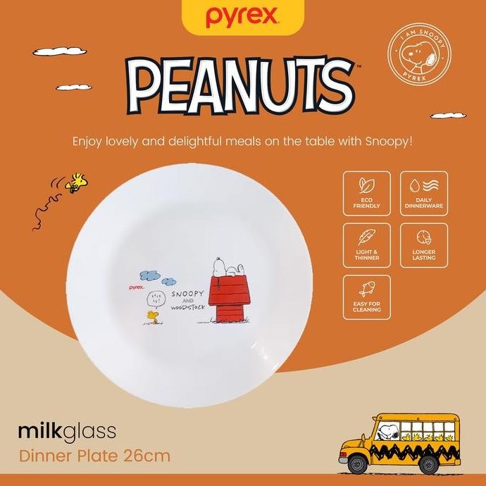 Pyrex Snoopy Dinner Plate & Bowl / Piring dan Mangkok Makan