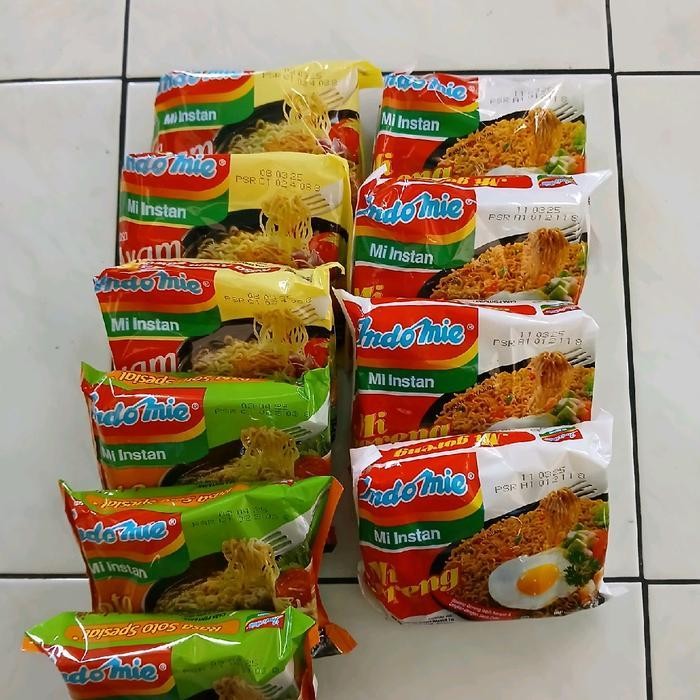 

ES LEBJH HEMAT MIX 10 PCS INDOMIE INSTAN 4 PCS INDOMIE GORENG + 3 INDOMIE SOTO + 3 INDOMIE AYAM BAWANG Food Noodles Goreng Makanan Pedas Ayam Kuah Kari indomie 011