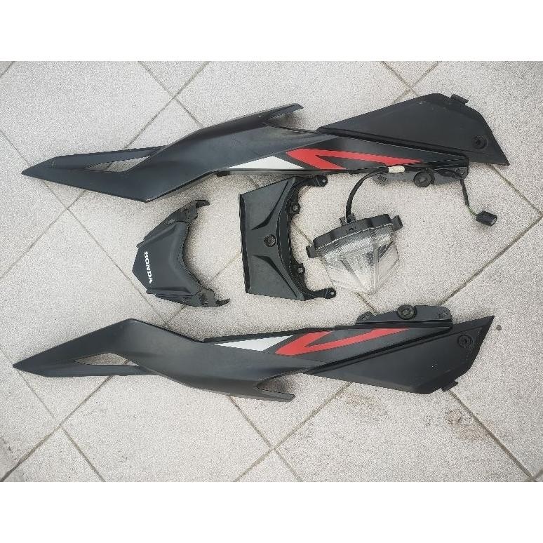 set body belakang honda cbr 150r k45n k45g facelift cbr 150 buntut ekor fairing body