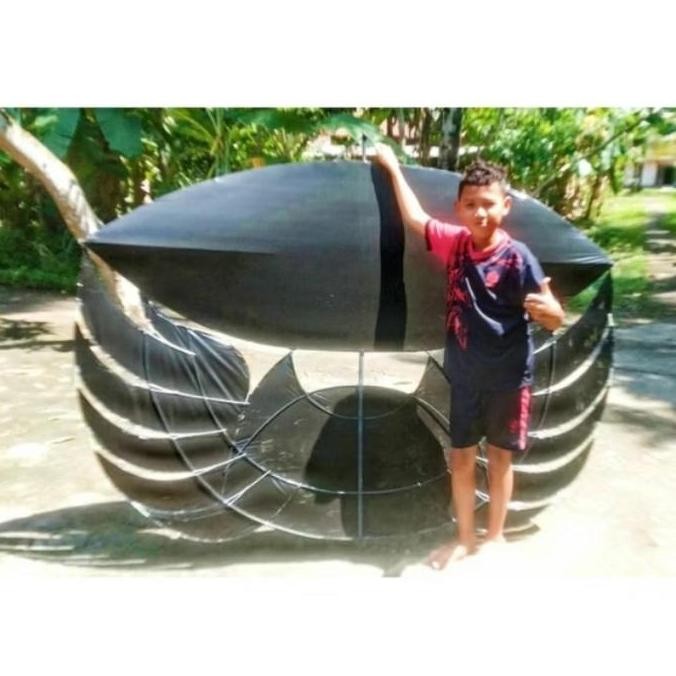 (Good) layangan ram raman 2 meter  sayap fiber full set sendaren