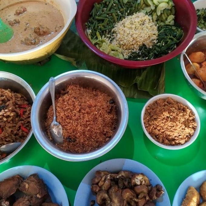 

(Good) Serundeng Madiun 99