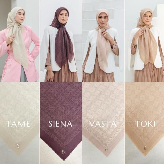 (Good) Seradia Hijab Segi Empat Monogram S