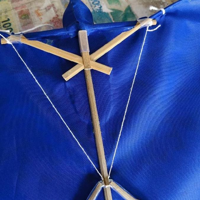 (Best) Layangan hias burung garuda