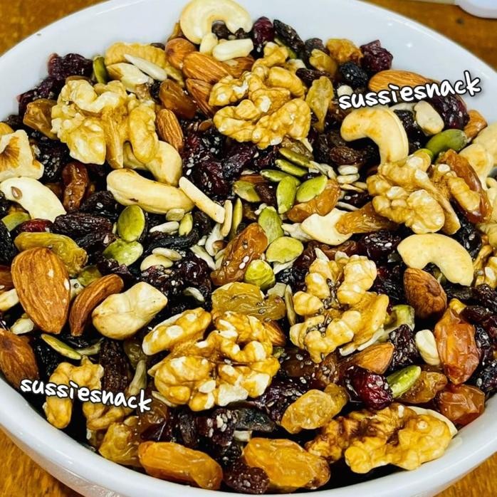 

Trail Mix Cemilan Sehat 1 Kg