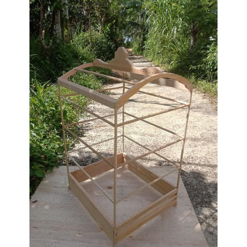 sangkar burung ambrukan replika model raja