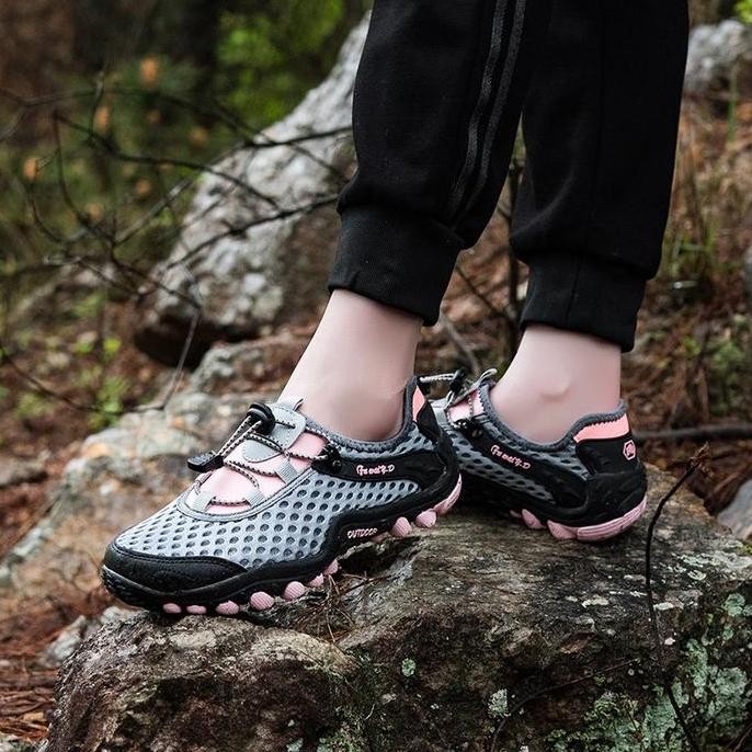 Sepatu Wanita Cewek Gunung Waterproof Sepatu Hiking Sepatu Mendaki