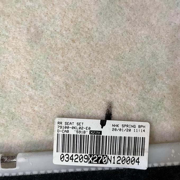 Jok Kursi Belakang Komplit Copotan Toyota Hilux Double Cabin - Copotan Orinal Bawaan Mobil