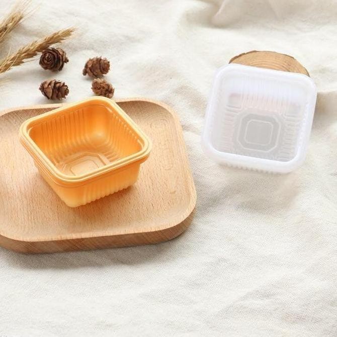 Tray Mika Moon Cake Putih Susu 100Pcs