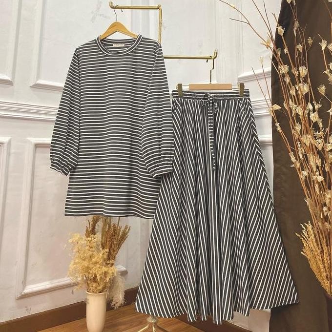 JV Hasanah Oneset Baju Kurung Skirt Big Stripe Series - Setelan Rok Baju Kurung Salur Besar