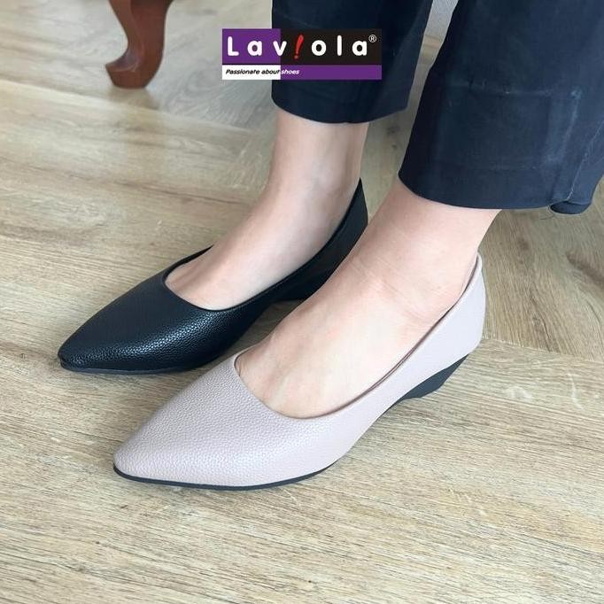Laviola 4283 Flt - Sepatu Pantofel Wedges Wanita Hak 5 Cm Black Heels Sepatu  Kerja