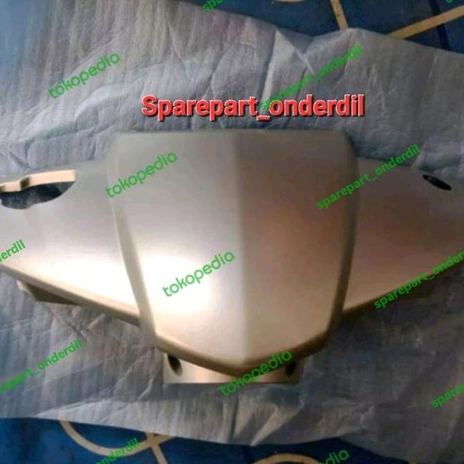 Batok kepala depan belakang honda vario 110 karbu warna silver