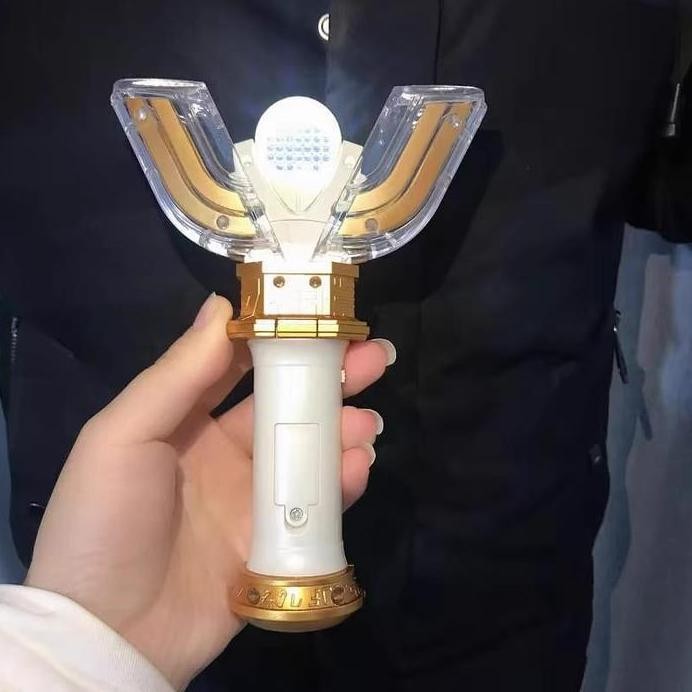 Ready  Senjata Ultraman Tiga Weapon Toga Spark Lens Transformation