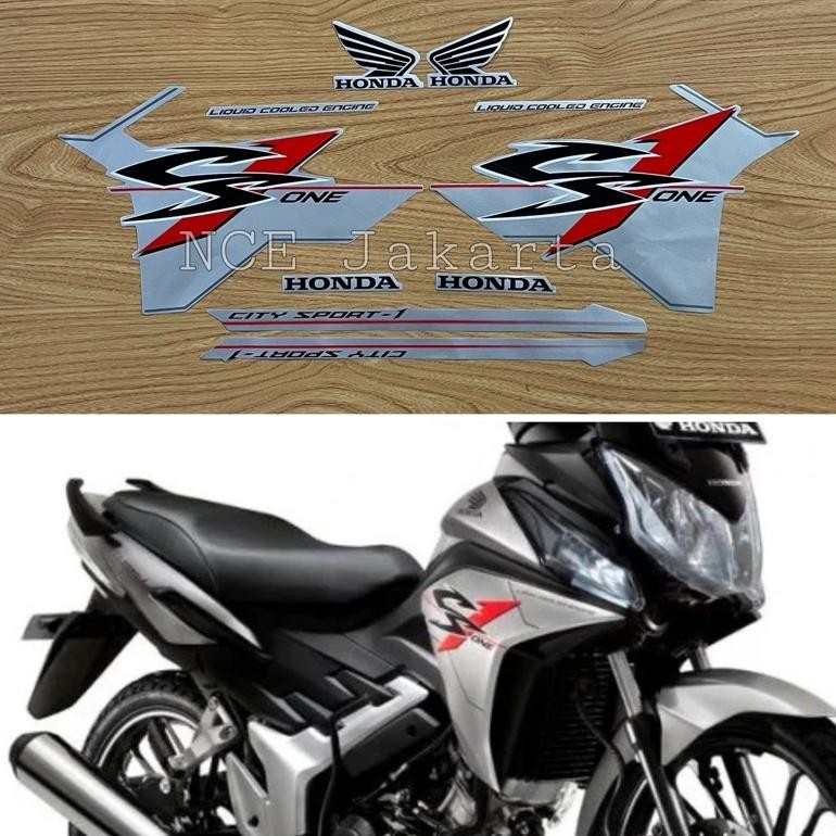 STIKER STRIPING MOTOR CS1 CS ONE SILVER