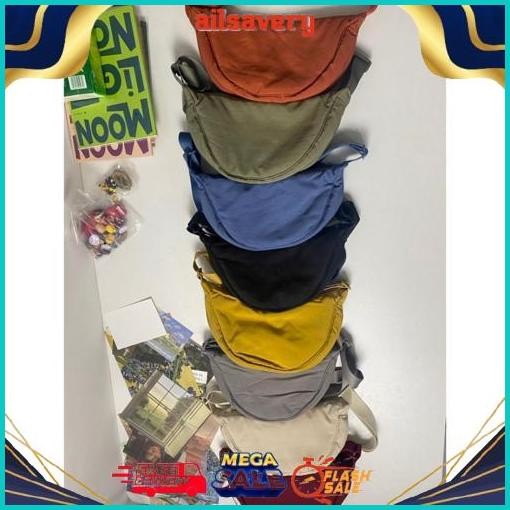 TAS selempang uniqlo Half Moon Waist Bag Hot Sale