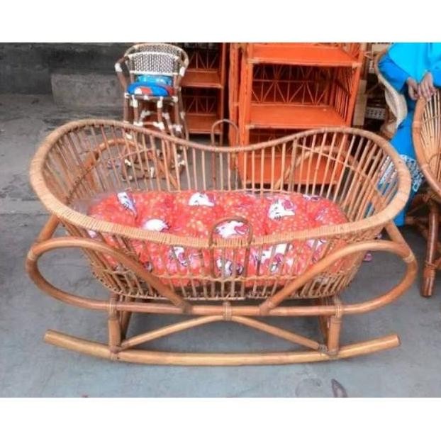Ayunan bayi rotan model perahu