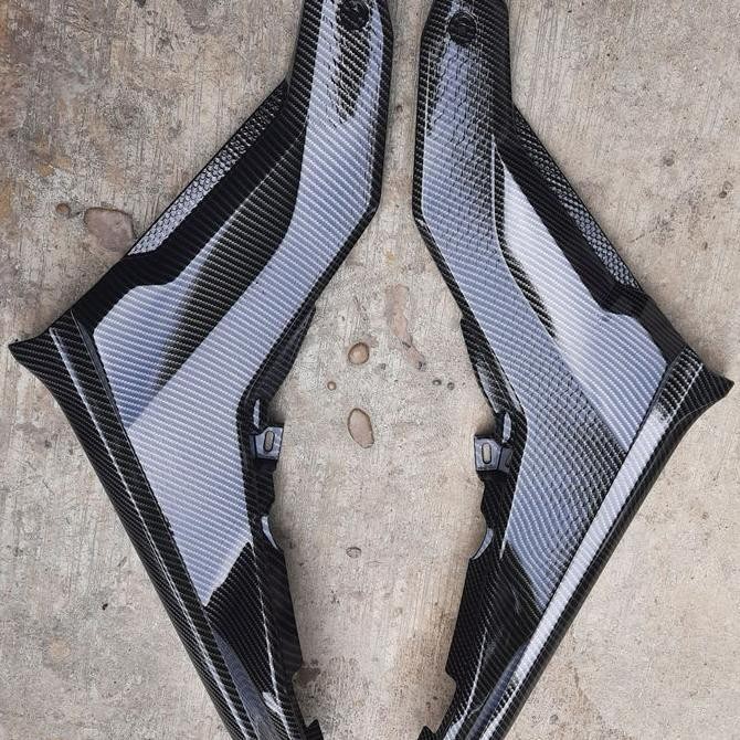 Cover Aki R15 V3 Vva Carbon Body Samping R15 V3 Carbon Motor Promo  Motorcycle Original