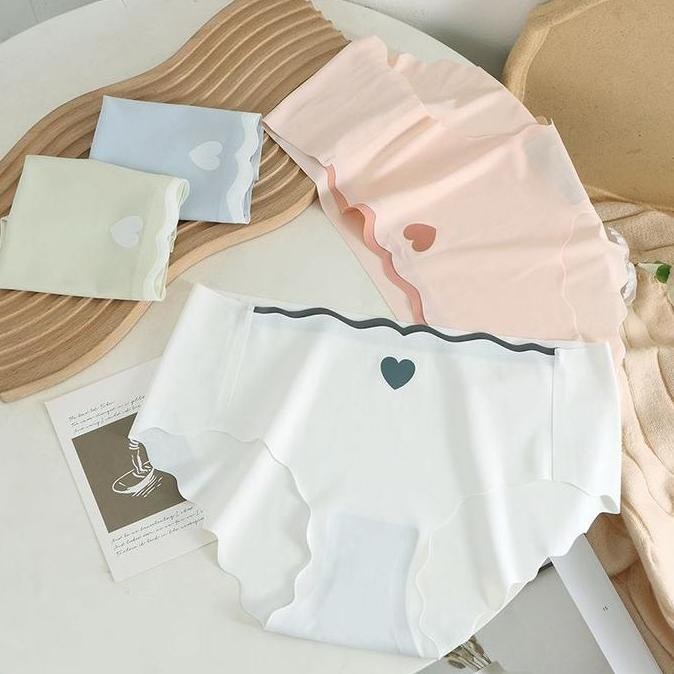 Promo Dalam Wanita premium quality Seamless Love CD Wanita Motif Bunga CD-068 COD