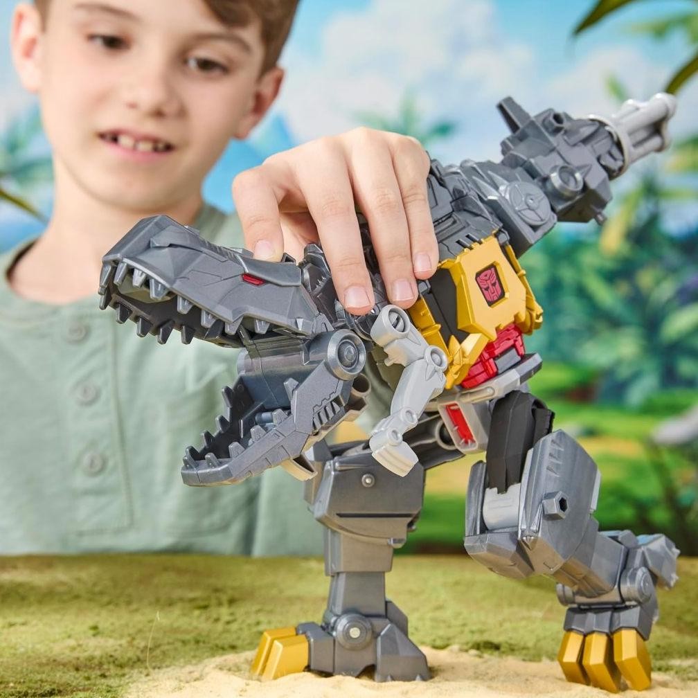 Transformers Cyberworld Grimlock Chomp & Battle 9-Inch Action Figure, Perubahan Cepat Ke Mode Dino,
