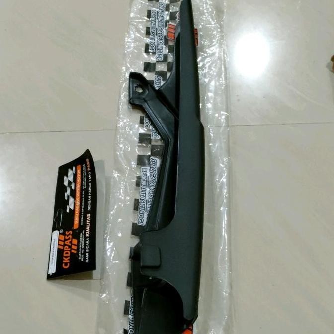 Aksesories Motor Tutup Rantai Vixion Old READY