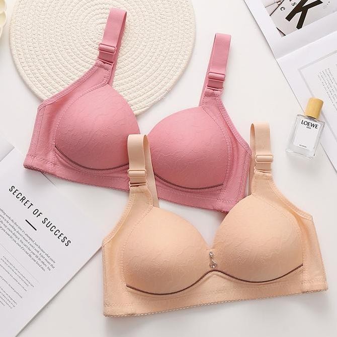 Bra Jumbo Cup Besar Busa Tipis Lembut Bh Wanita Motif Polos Tali Tebal Nyaman