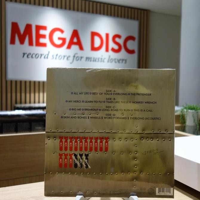 LP Foo Fighters - Greatest Hits (2LP) Album Vinyl Piringan Hitam Rare Koleksi Original