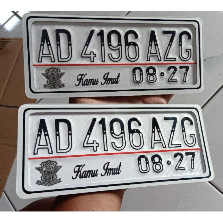 Plat Putih lapis akrilik