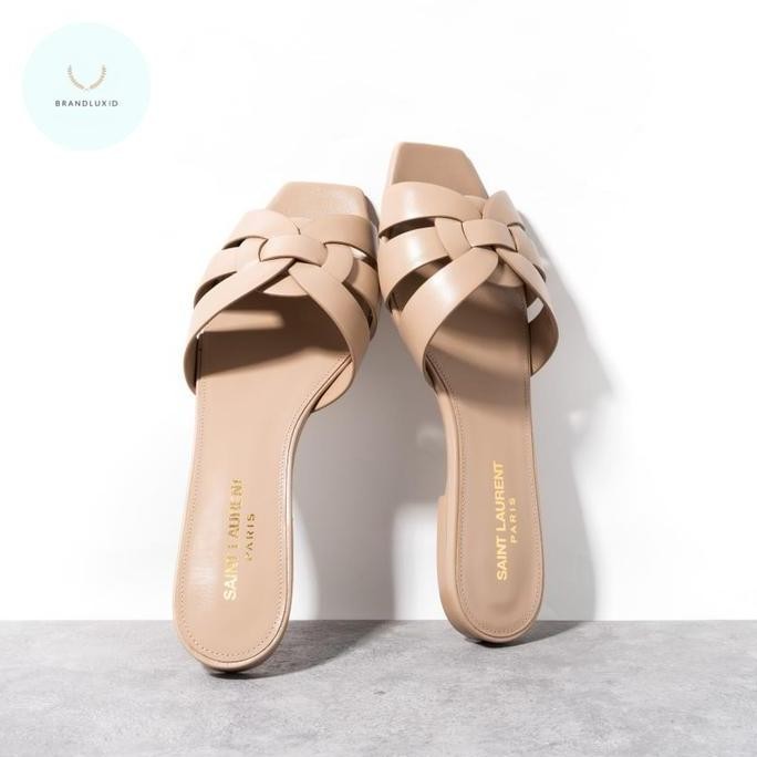 Saint Laurent Tribute Flat Sandal Calf Leather