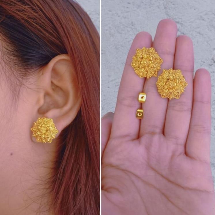 Sumpel Bali Ukir Besar Bahan Kuningan /Anting Wanita Tusuk