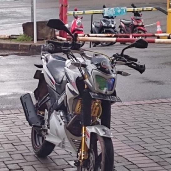 Handguard  Handgat Tulang Besi Plus Tameng Protaper Motor Klx,Crf,Supermoto,Beat Street,Trail,Cross 