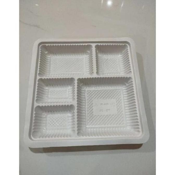 1DUS Alas mika sekat 5 putih susu isi 1500pcs