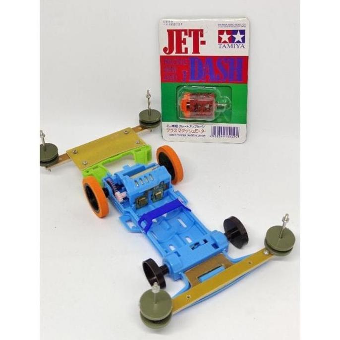 TAMIYA SLOOP CHASSIS SUPER 1 + DINAMO JET DASH